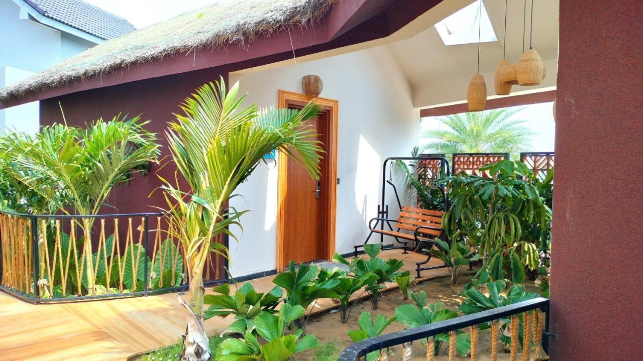 V Hotels And Resorts Chirala Экстерьер фото